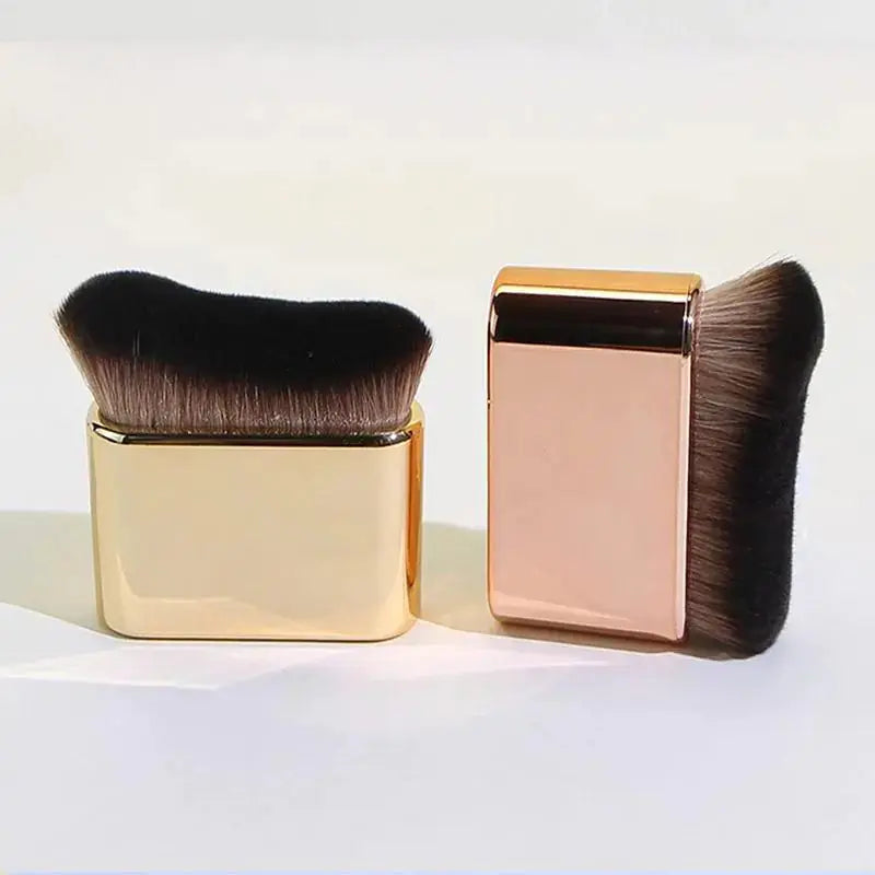 Pinceau bronzage visage