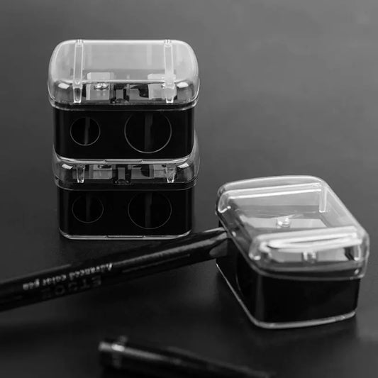 Taille-crayon double embout maquillage