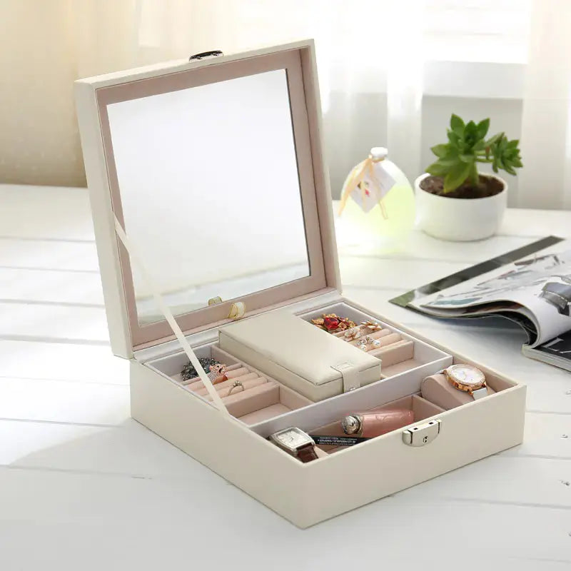 boîte à bijoux avec miroir intégré