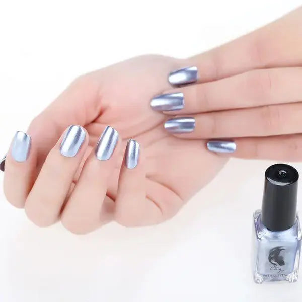 vernis à ongles effet métal